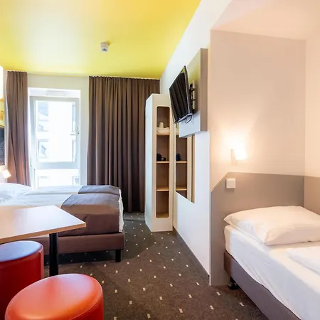 Stuttgart-zuffenhausen Hotell 3*