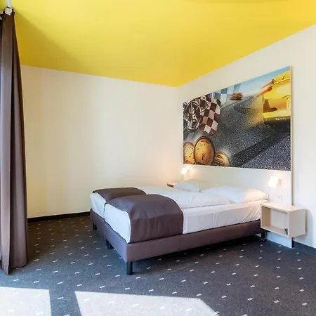 Hotell Stuttgart-zuffenhausen